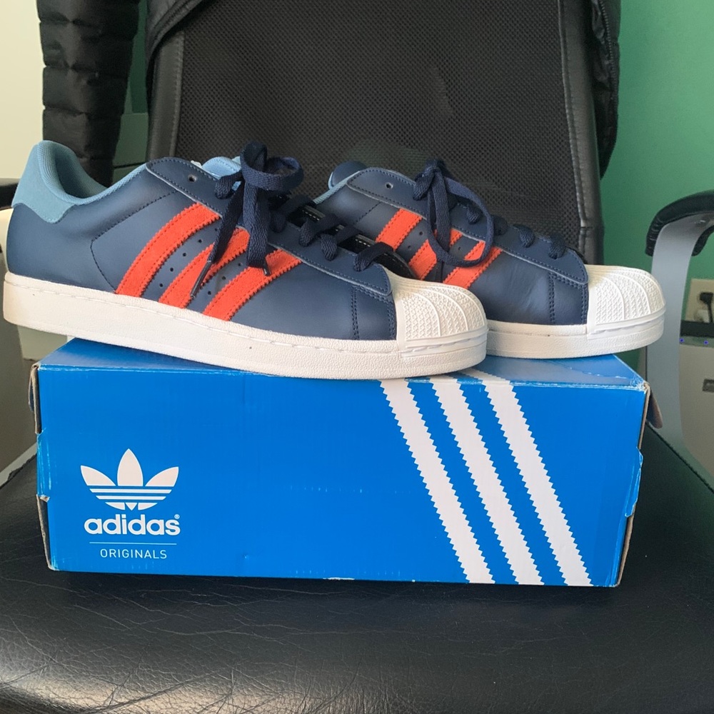 Men’s adidas superstars